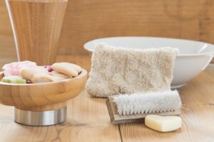部分洗い用たわしと洗剤